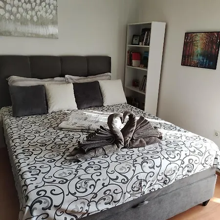 Apartment Apartman Sciran Pag Town