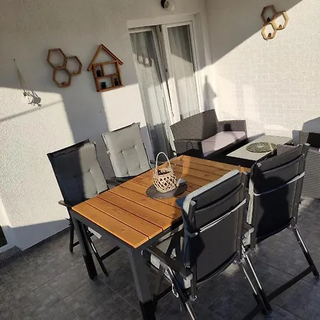 Apartman Sciran *