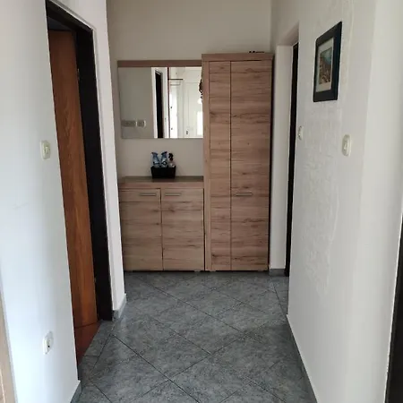 Lejlighed Apartman Sciran